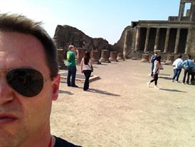 577670_477818428957894_1284274108_n